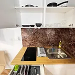 Mini N6 Private Bathroom And Kitchenette Διαμέρισμα